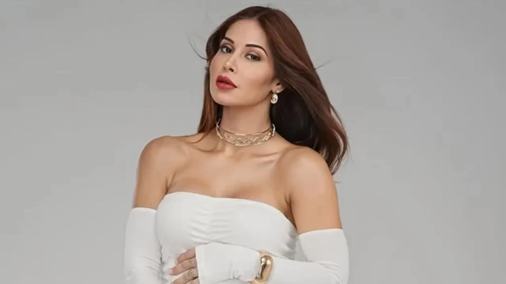 Maíra Cardi - Divulgação