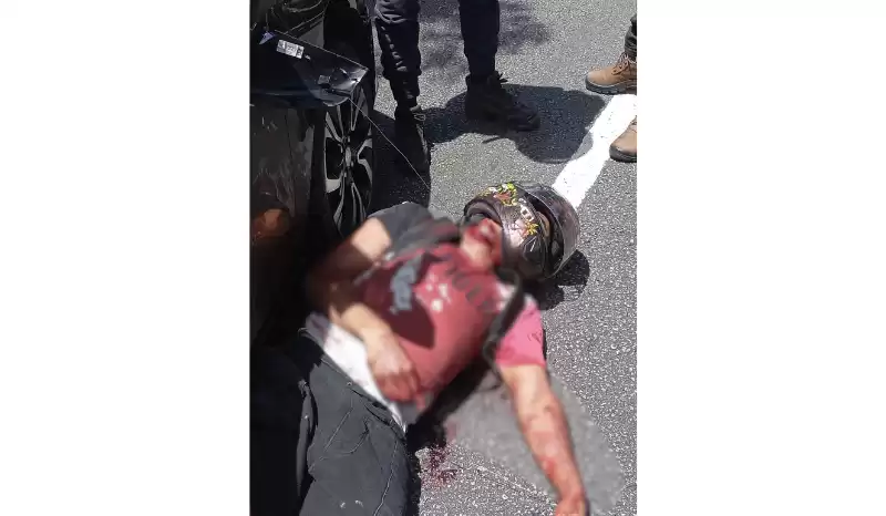 Motociclista Degolado D24am